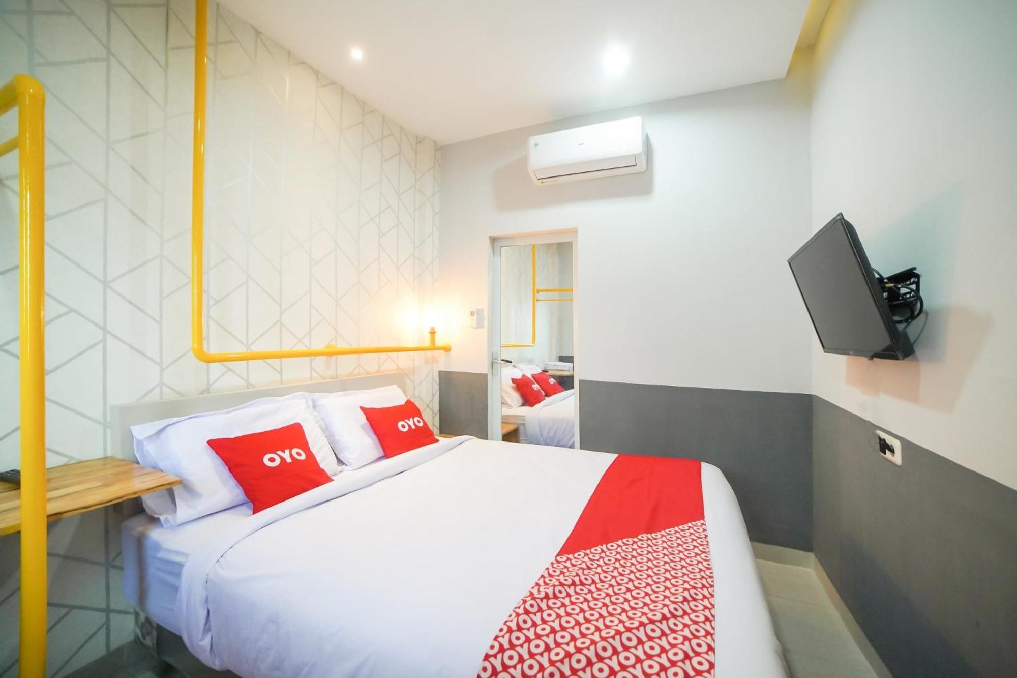 Capital O 90874 Millenium Inn 2 Medan Exterior photo